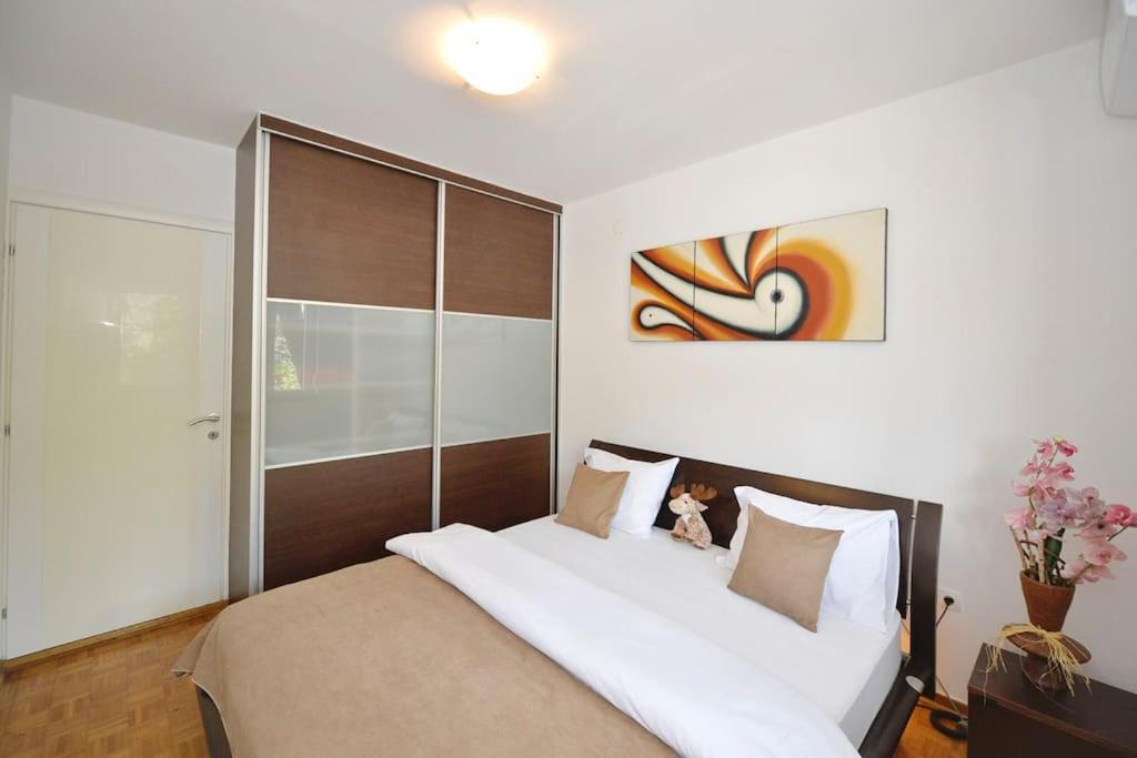 Majestic Suite,800m To Old Town&minutes To Seaside Kotor